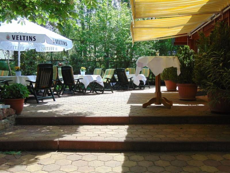 Landhotel Bechtel Манхайм Екстериор снимка